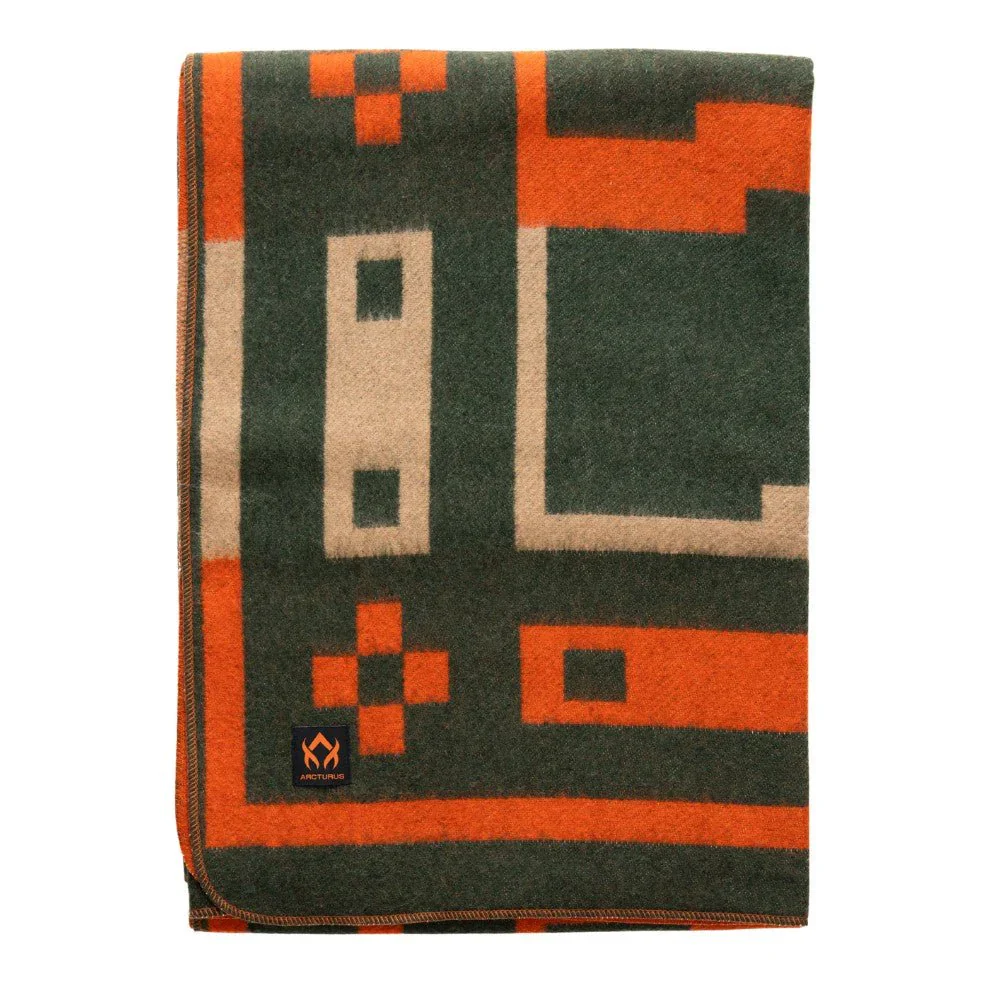 Arcturus Rainier Wool Blanket - Image 9
