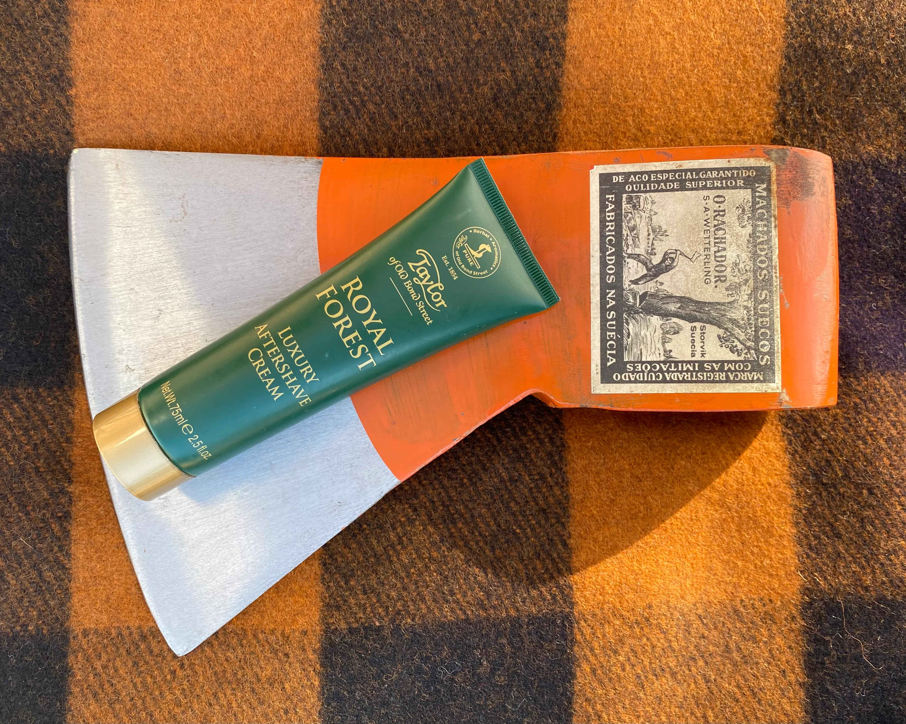 Taylor of Old Bond Street Royal Forest Aftershave Cream - Image 2